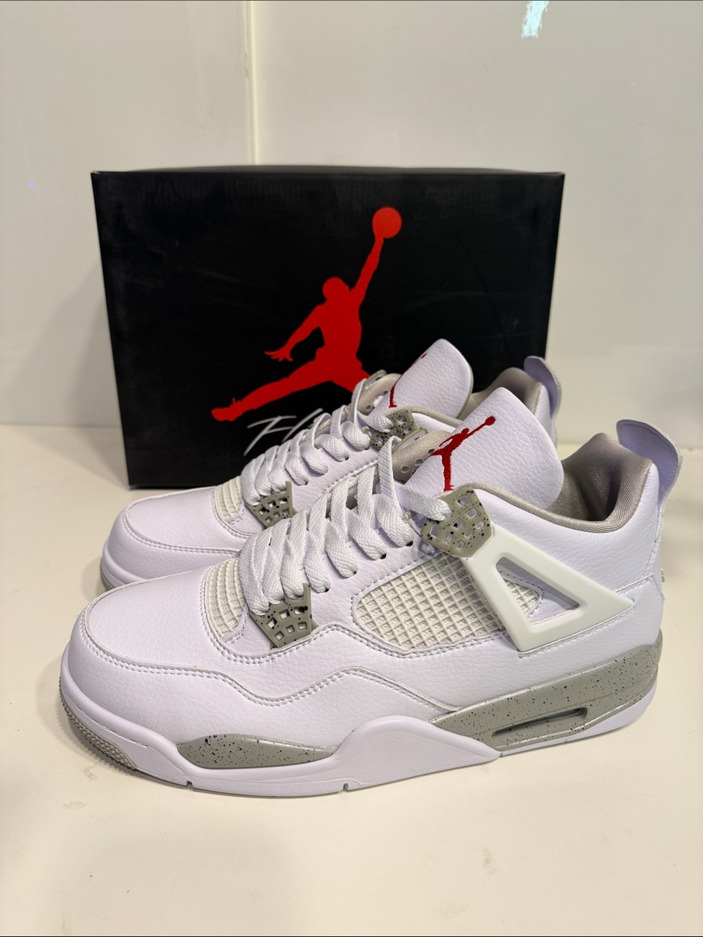 Nike Air Jordan 4 J4 Oreo color way white grey men’s size 12